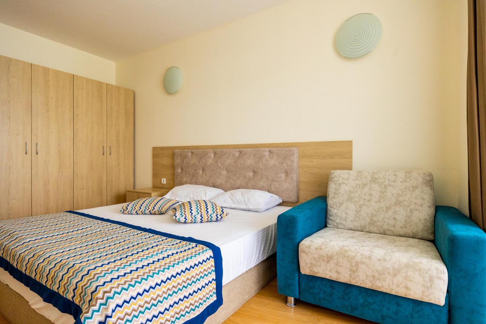 Royal Bay Resort Balchik Exterior photo