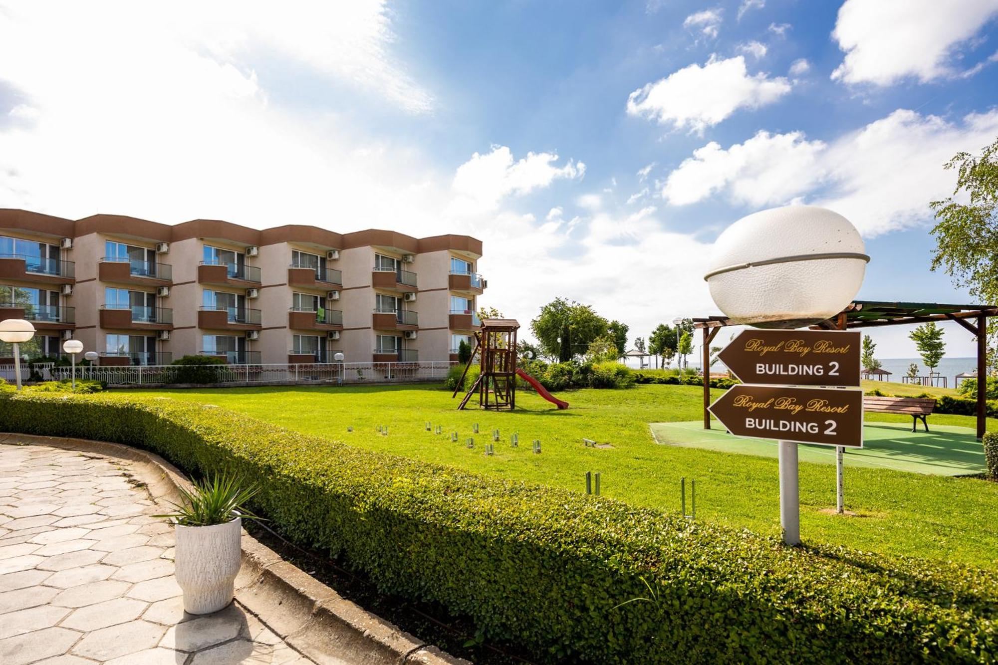Royal Bay Resort Balchik Exterior photo
